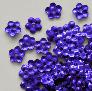 5mm Metallic Flower Grape