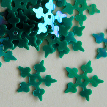 10mm Opaque Iridescent Starflake Christmas Green