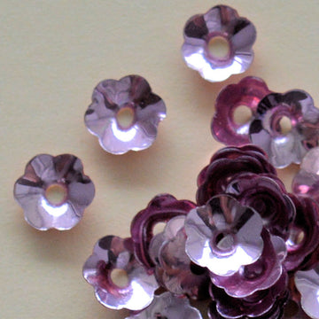 6mm Cupped Flower Metallic Light Pink