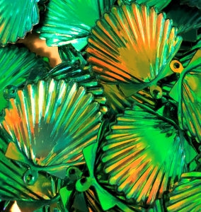 22mm Shell Crystal Metallic Sea Dragon 50 Grams