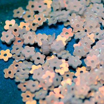 4mm Flat Opalescent Flower White Opal