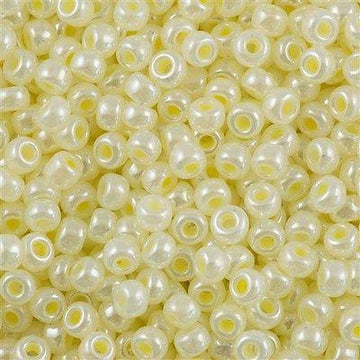 8/0 Miyuki Butter Cream 22-gram tube