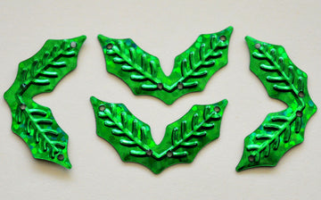 Two-Leaf Holly Hologram Green