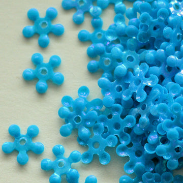 5mm opaque Iridescent Petite Flower Dark Turquoise