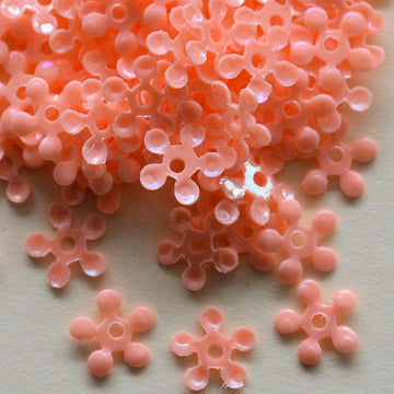 5mm opaque Iridescent Petite Flower Peach