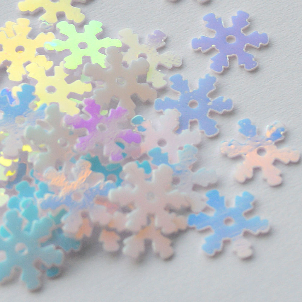 10mm Snowflake Crystal Opaque White