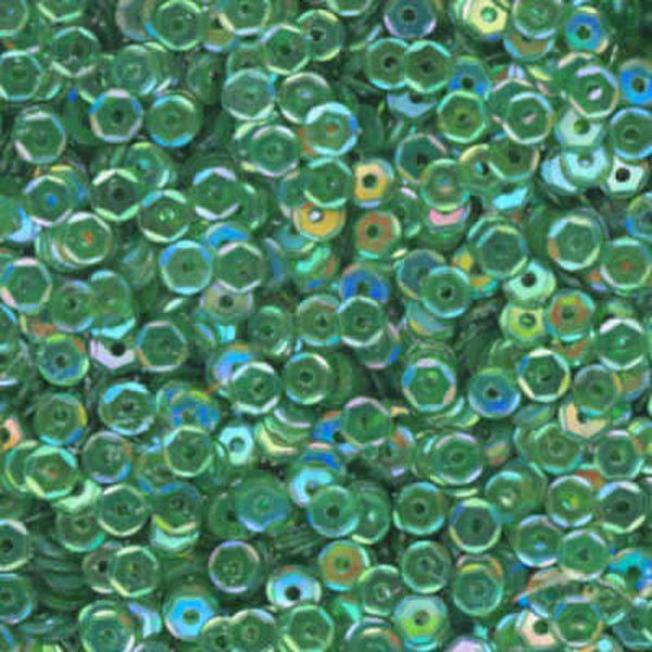 4mm Slightly Cupped Iridescent Dk Leaf Green