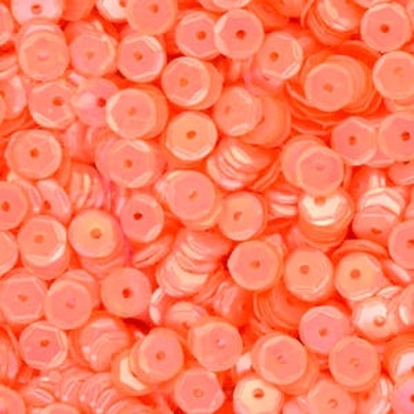 4mm Slightly Cupped Satin Pale Peach 100 Grams