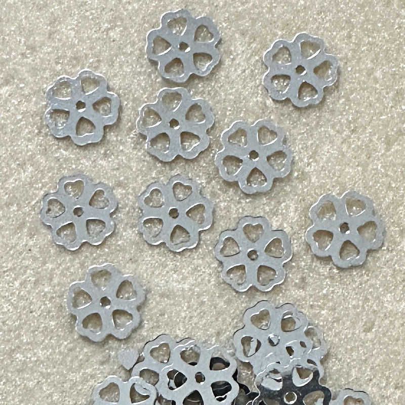 10mm Metallic Heart Flower 100 Grams