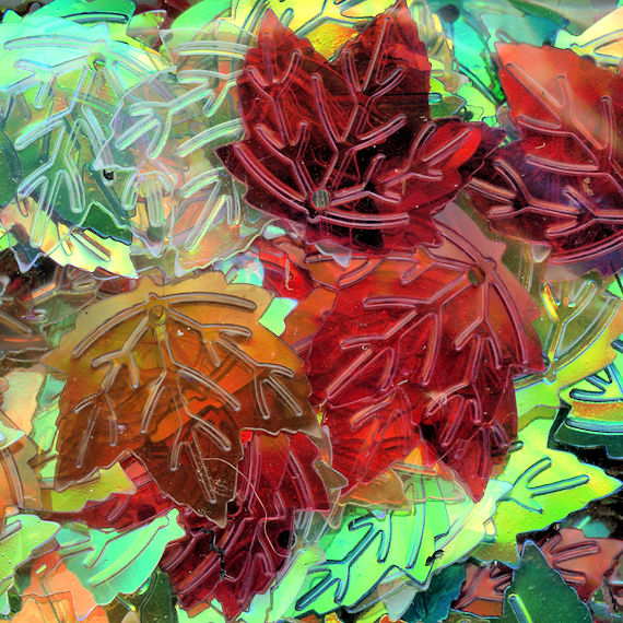 22mm Maple Leaf Iridescent Mix