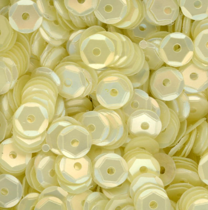 5mm Slightly Cupped Satin Banana Creme