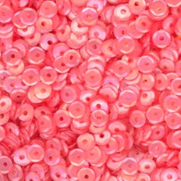 4mm Slightly Cupped Satin Blush