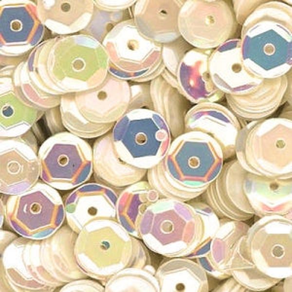 6mm Slightly Cupped Ivory Tower Sequin blend