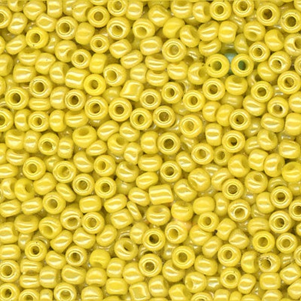 11/0 Bead Banana 100 grams