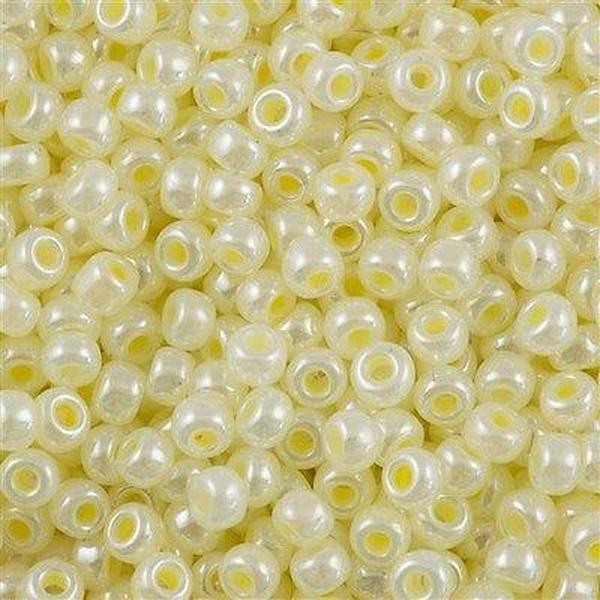 8/0 Miyuki Butter Cream 22-gram tube