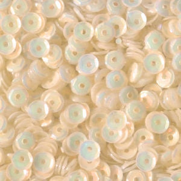 4mm Slightly Cupped Opalescent Jasmine 50 grams