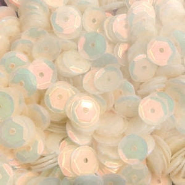 6mm Slightly Cupped Opalescent Jasmine