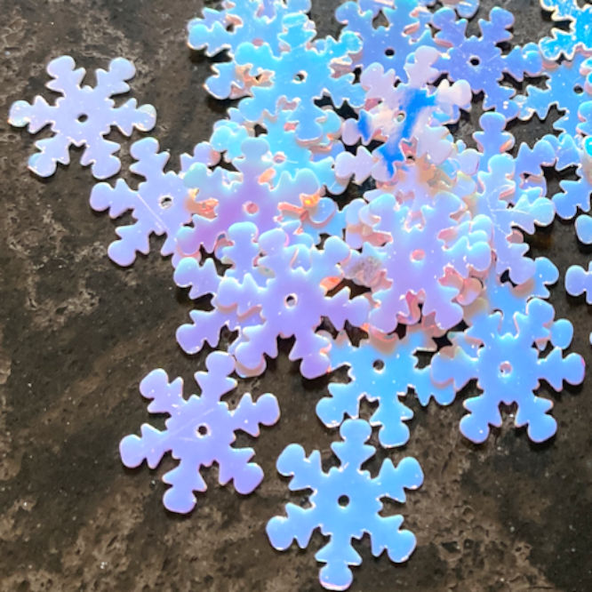 10mm Snowflake Crystal Opaque White
