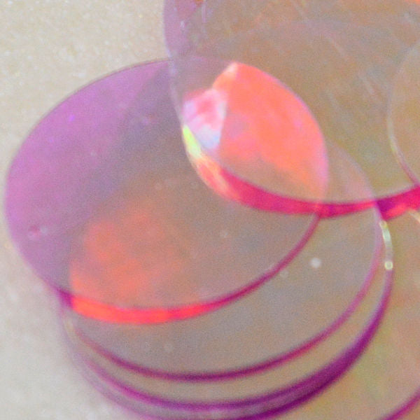 30mm Paillette Crystal Iris Posh Pink 500 Count