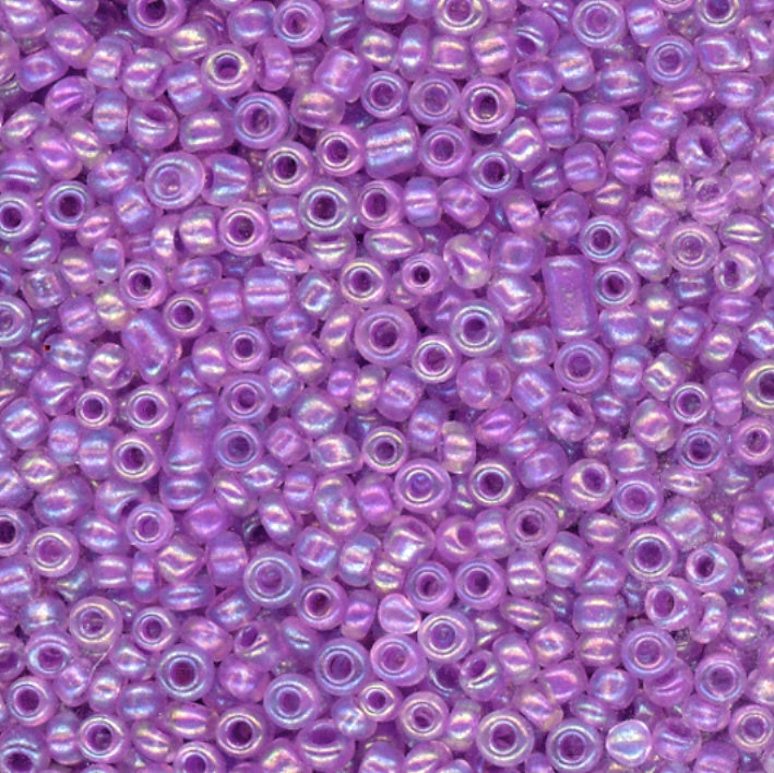 15/0 Bead Iridescent Medium Orchid