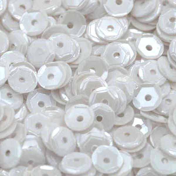 4mm Slightly Cupped Opaque White Glossy no iridescence