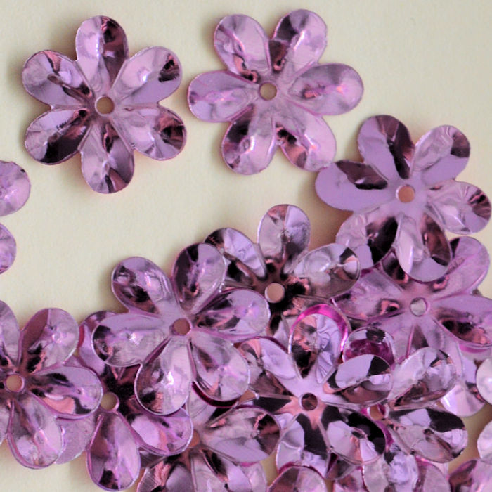 15mm Metallic Flower Light Pink 1000 Count