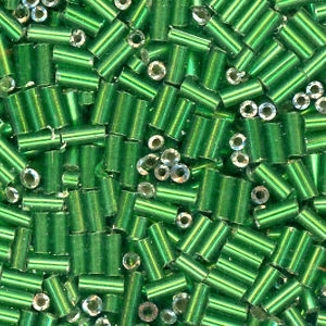 4.5mm Bugle Silver Lined Green